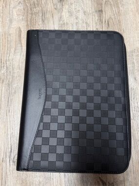 Bugatti leather Black Checkered Zippered Document Folio